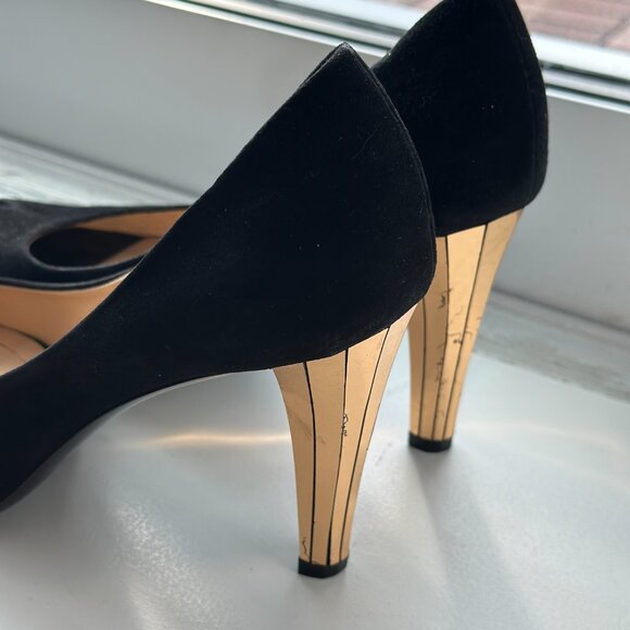 Gucci Black Suede Peep Toe Pumps – Gently Used, Size 37 - Picture 2 of 6